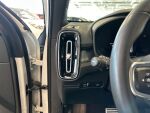 Volvo XC40 2022 Valkoinen