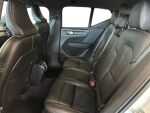 Volvo XC40 2022 Valkoinen