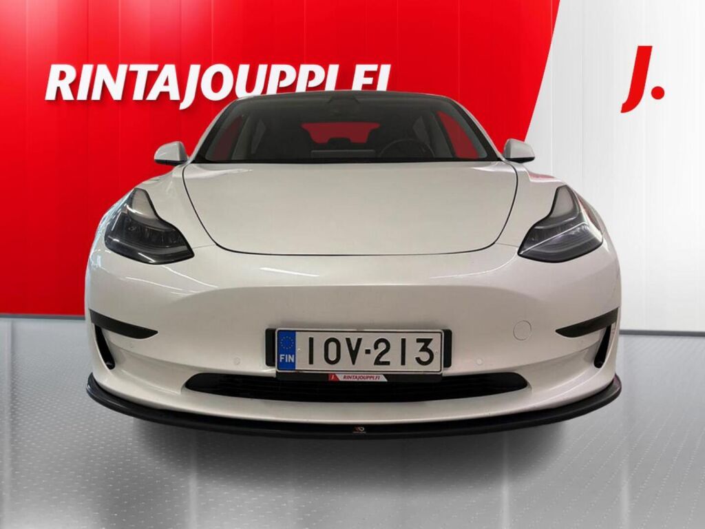 Tesla Model 3 2021 Valkoinen