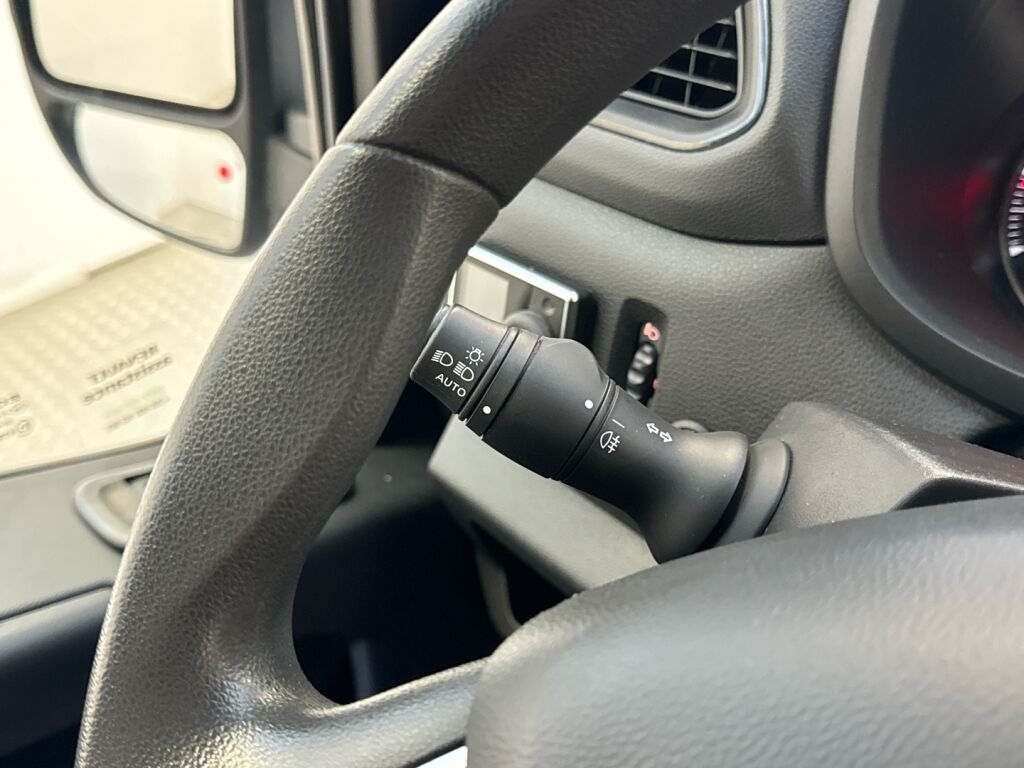 Renault Master 2022 Valkoinen