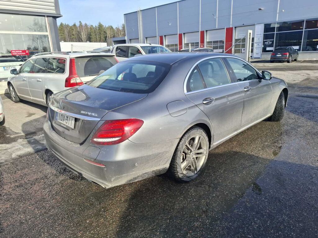 Mercedes-Benz E 2020 Harmaa