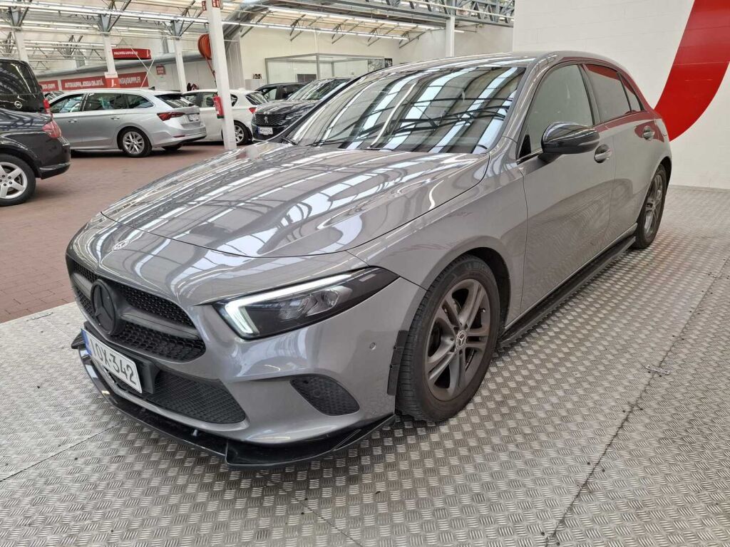 Mercedes-Benz A 2020 Harmaa