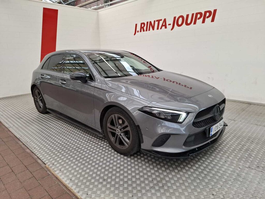 Mercedes-Benz A 2020 Harmaa