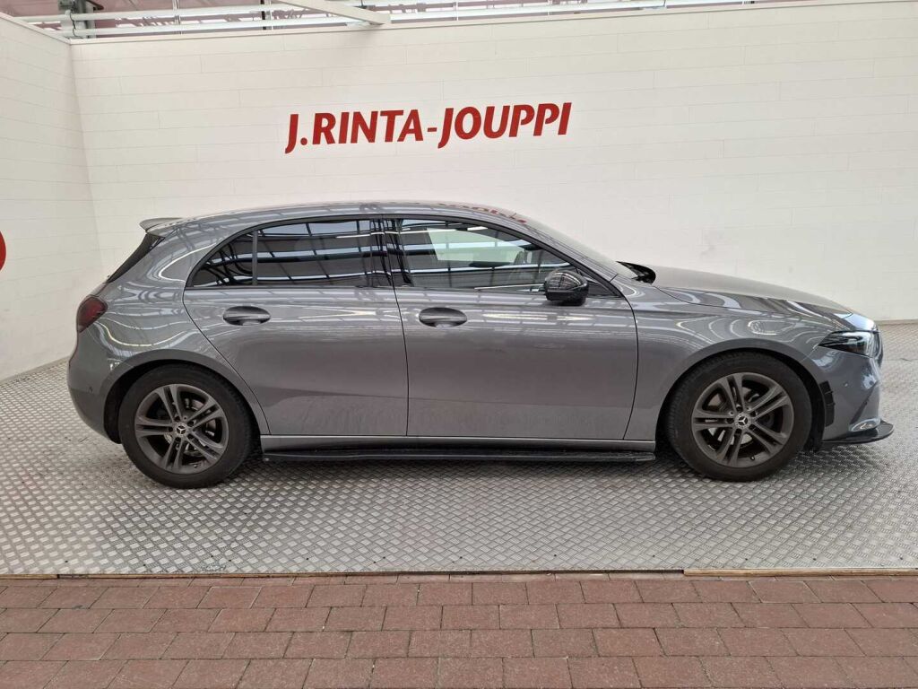 Mercedes-Benz A 2020 Harmaa