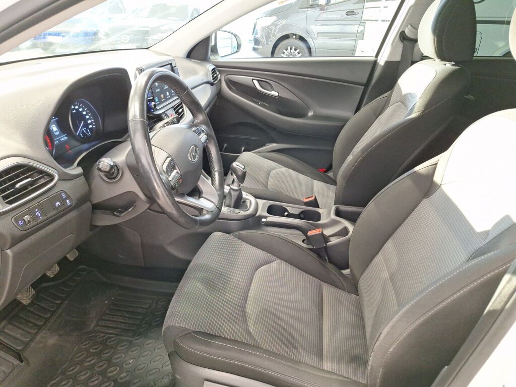 Hyundai i30 Wagon 2020 Valkoinen