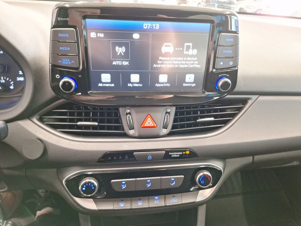 Hyundai i30 Wagon 2020 Valkoinen