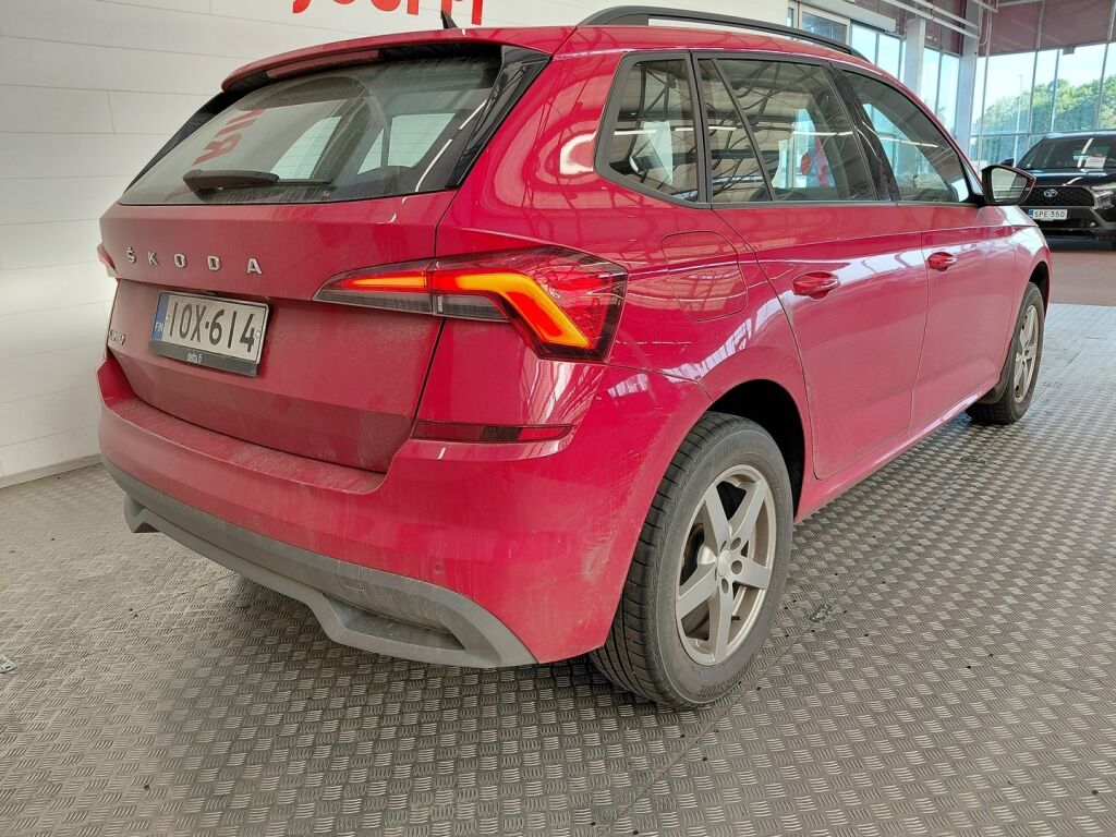 Skoda Kamiq 2020 Punainen