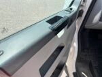 Volkswagen Transporter 2011 Valkoinen