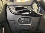 Opel Astra 2020 Punainen