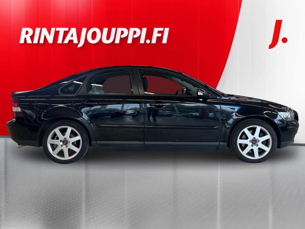 Volvo S40 2006 Musta
