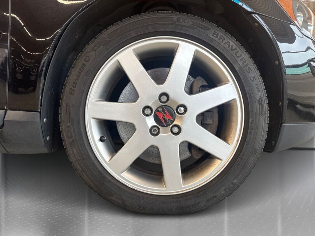 Volvo S40 2006 Musta
