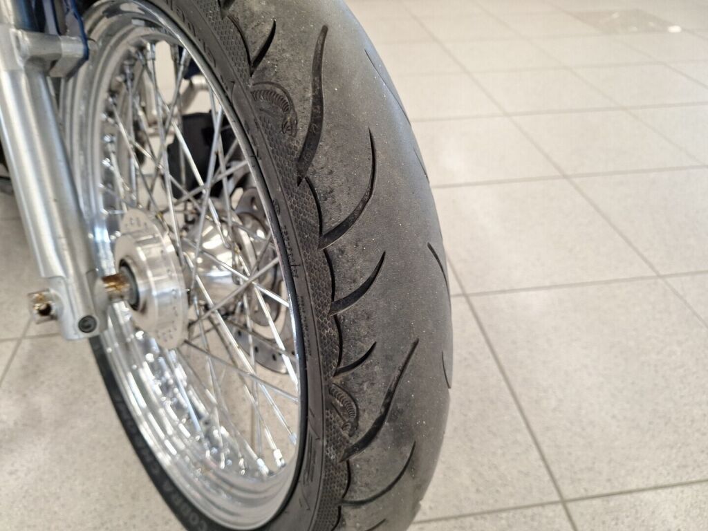 Harley-davidson DYNA 2005 6