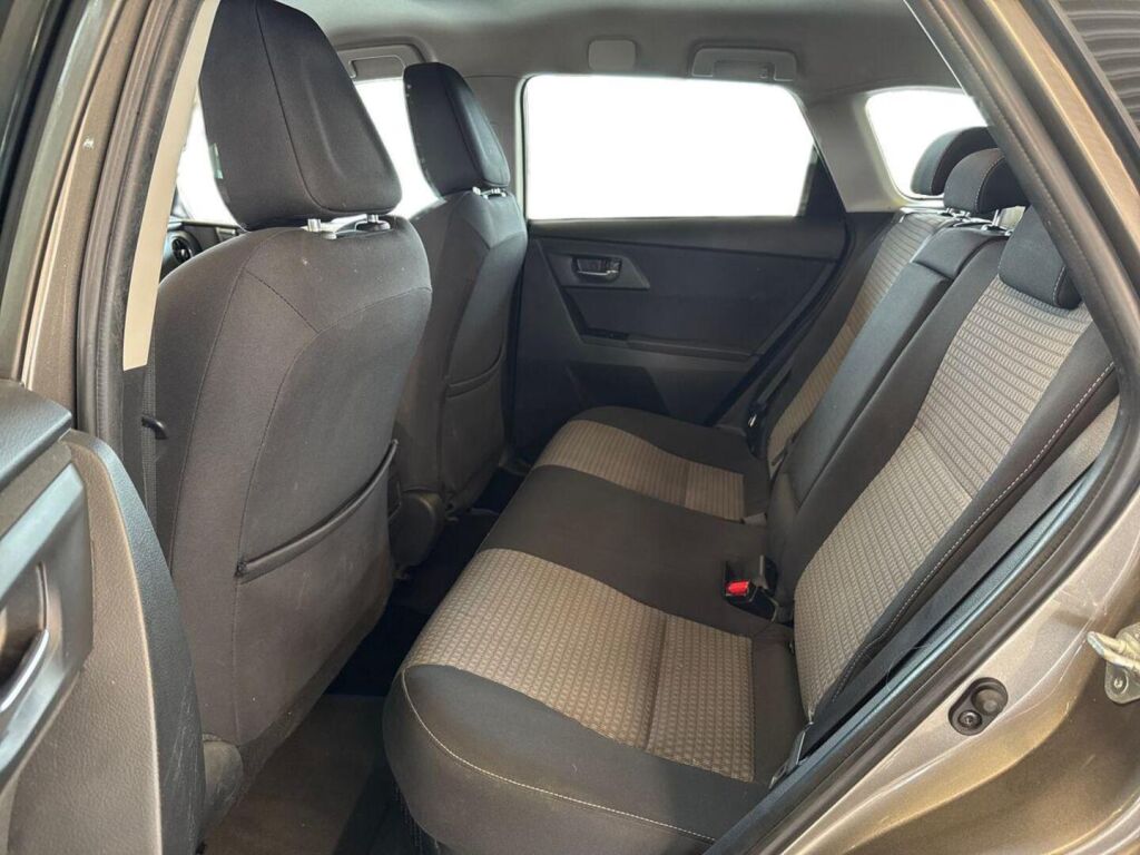 Toyota Auris 2016 Harmaa