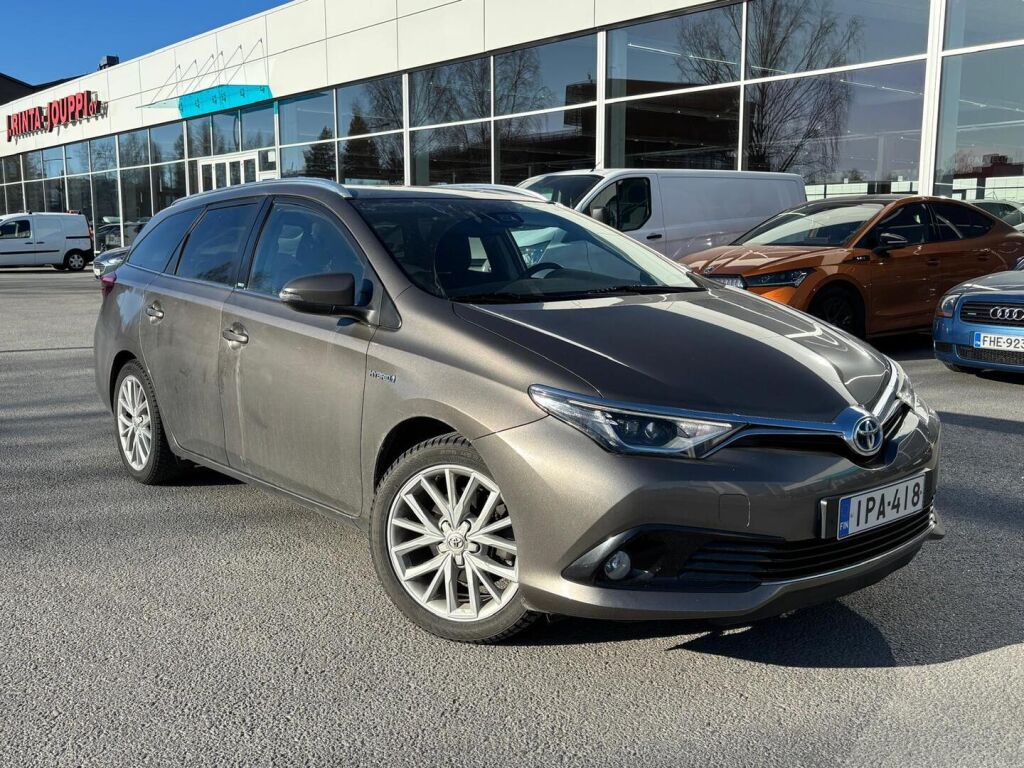 Toyota Auris 2016 Harmaa