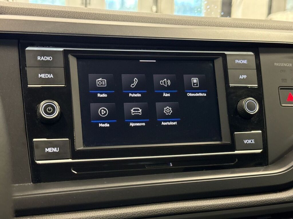Volkswagen Polo 2022 Valkoinen