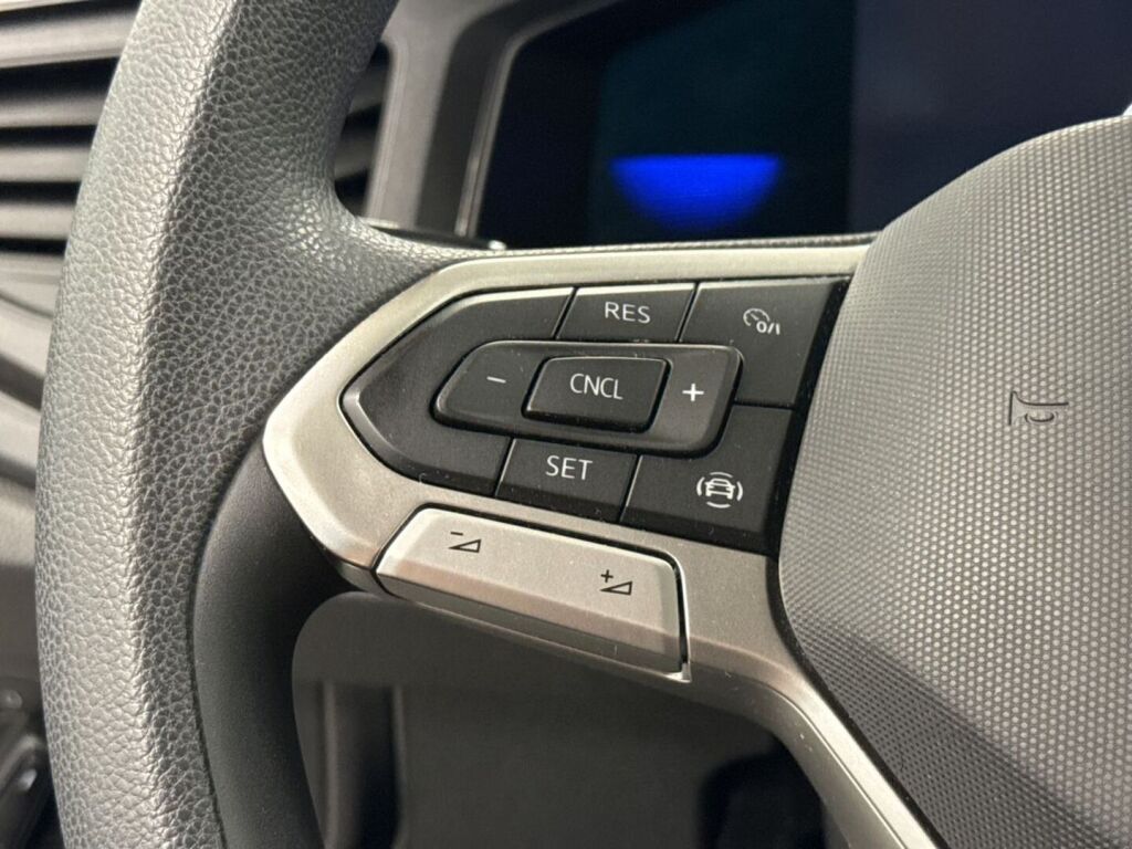 Volkswagen Polo 2022 Valkoinen