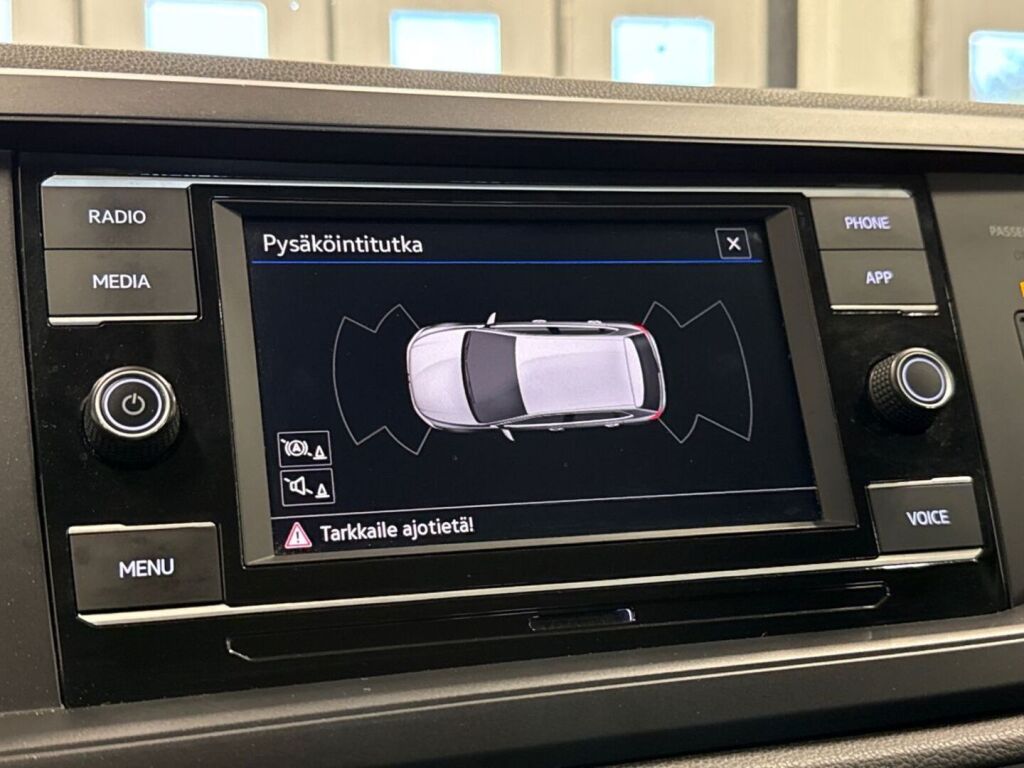 Volkswagen Polo 2022 Valkoinen