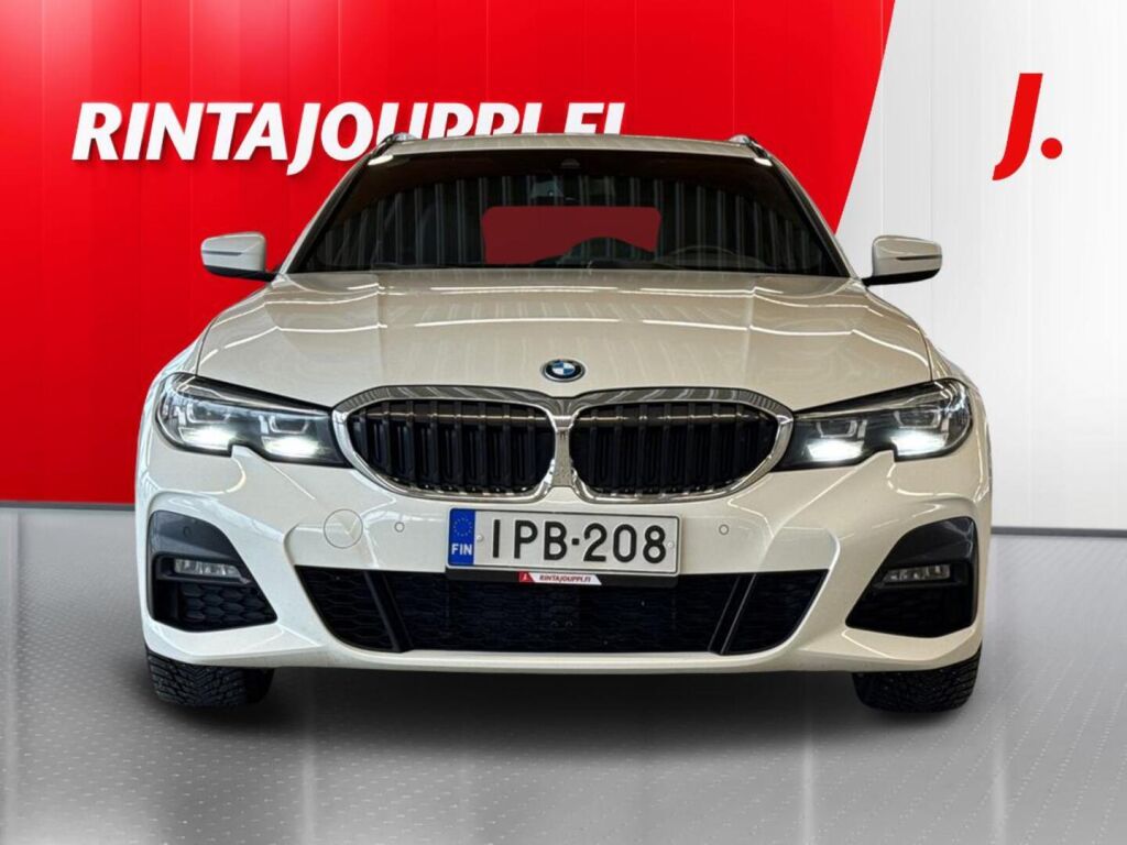 BMW 320 2022 Valkoinen