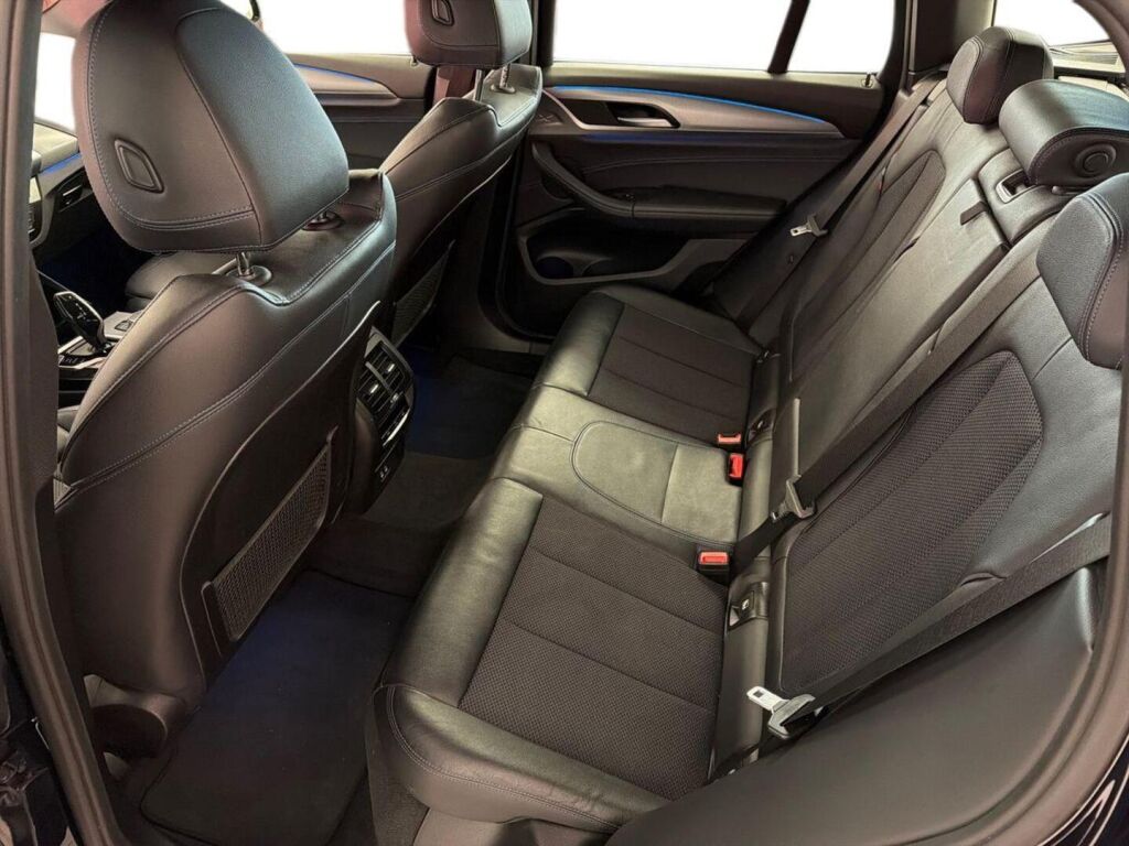 BMW X3 2020 Sininen