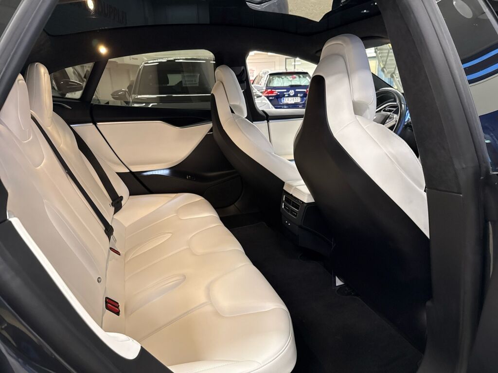 Tesla Model S 2017 Harmaa