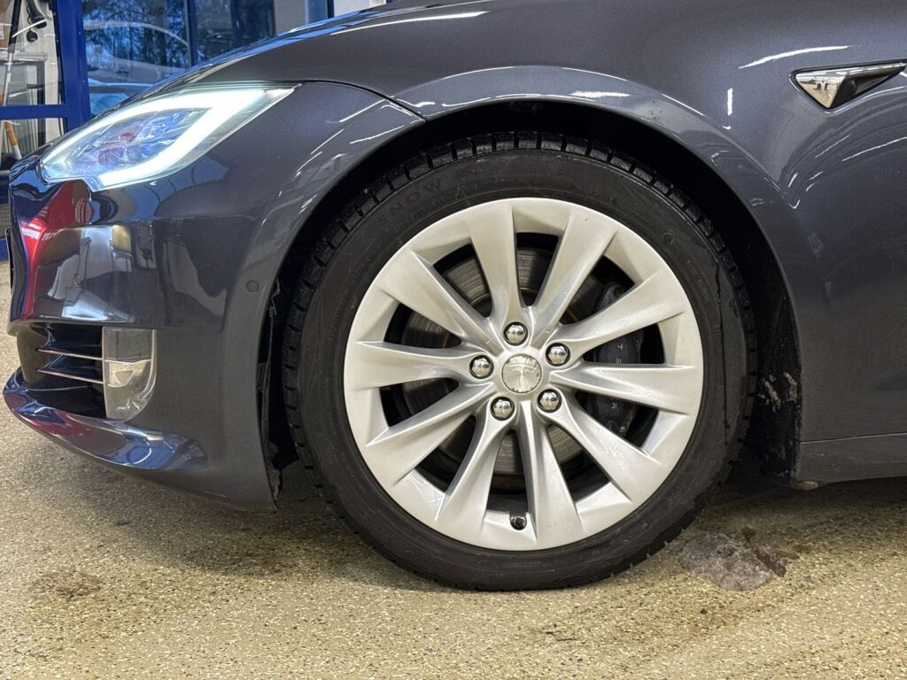 Tesla Model S 2017 Harmaa