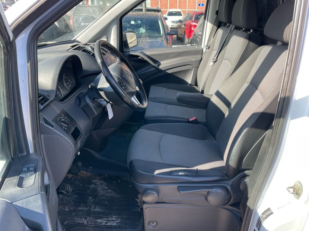 Mercedes-Benz Vito 2015 Valkoinen