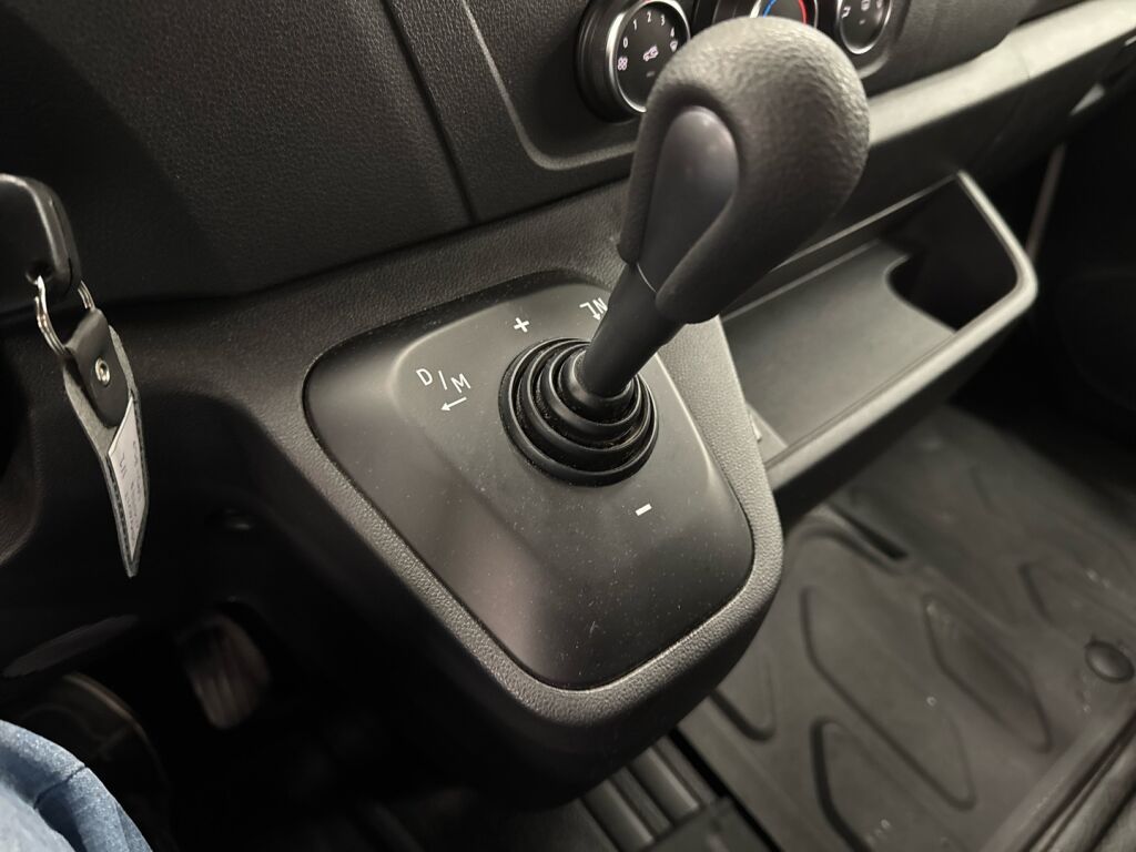 Renault Master 2022 Valkoinen