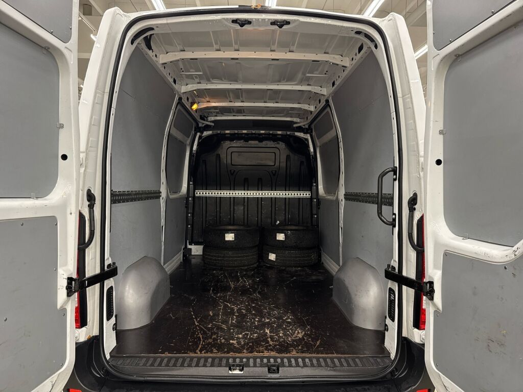 Renault Master 2022 Valkoinen