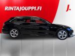 Audi A4 2022 Musta