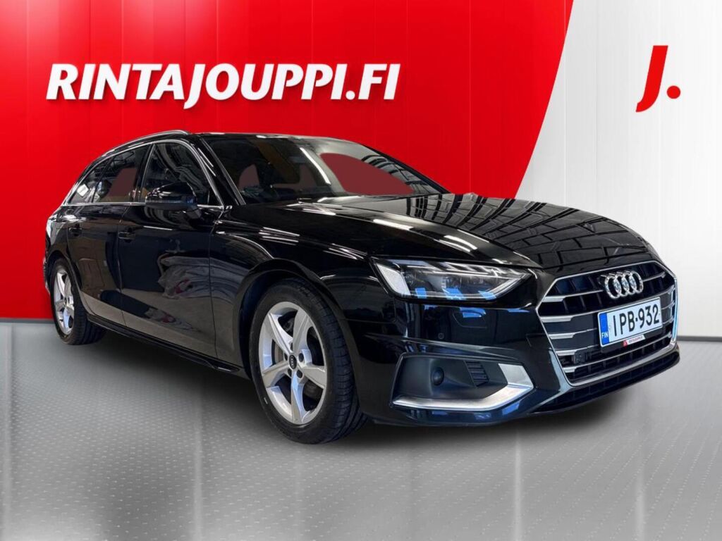 Audi A4 2022 Musta