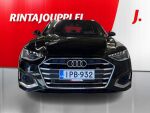 Audi A4 2022 Musta