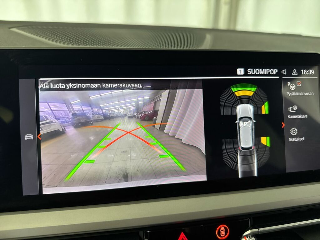 BMW 320 2022 Valkoinen