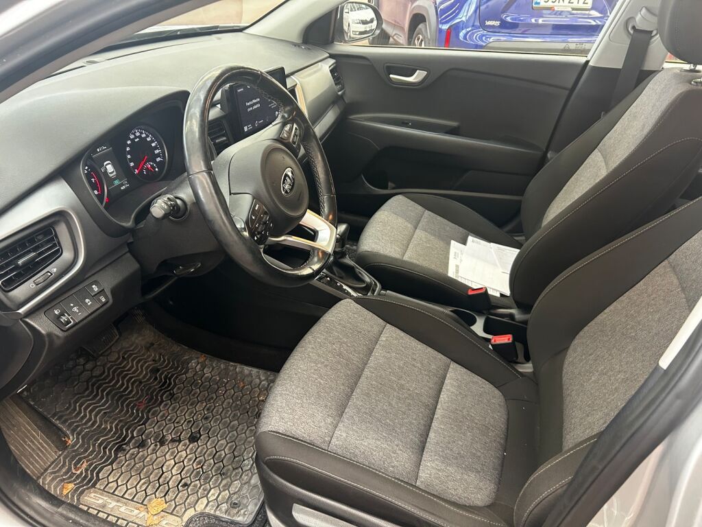 Kia Stonic 2021 Hopea