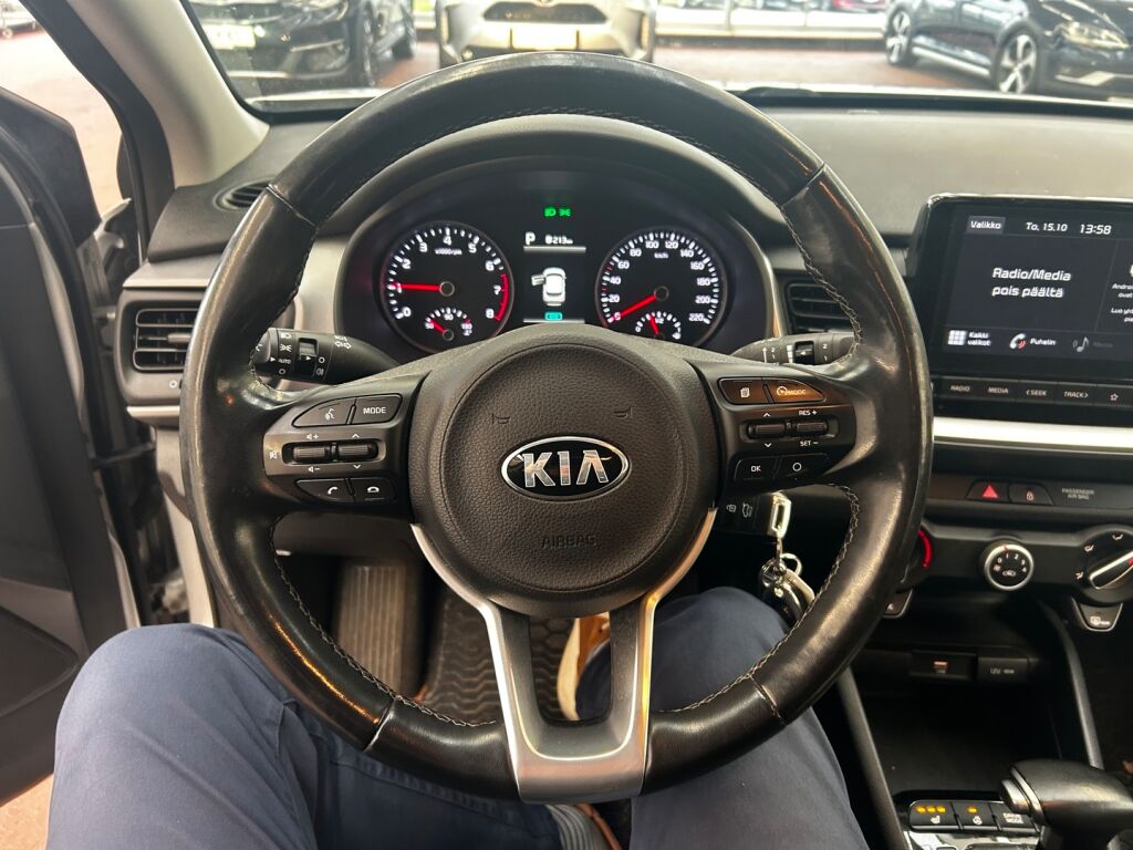 Kia Stonic 2021 Hopea