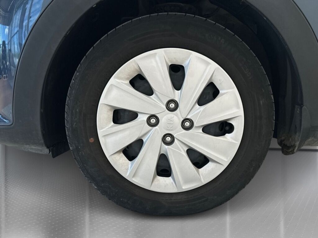 Kia Stonic 2021 Sininen