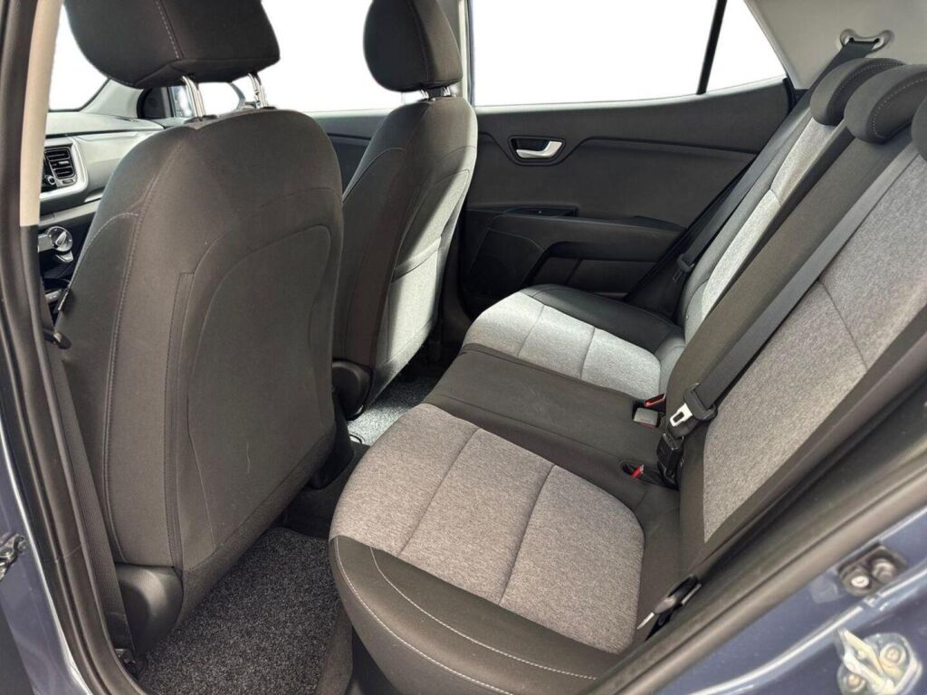 Kia Stonic 2021 Sininen