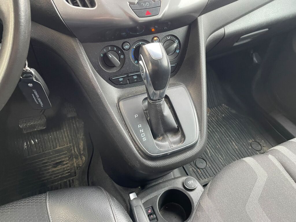 Ford Transit Connect 2017 Musta