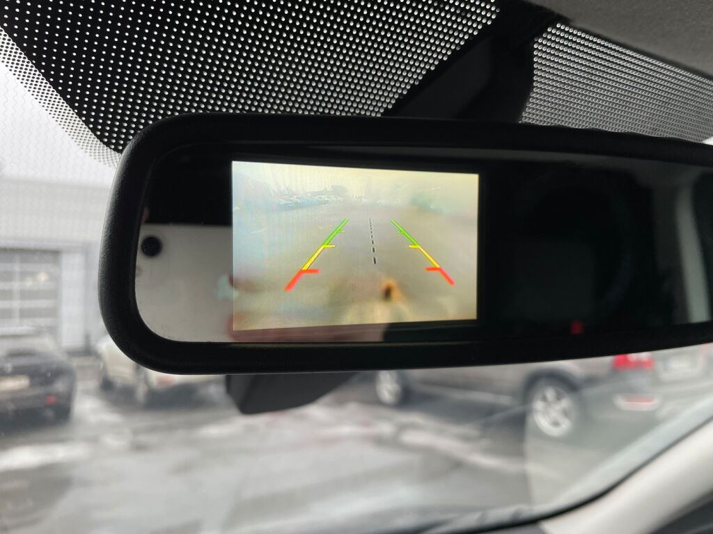 Ford Transit Connect 2017 Musta