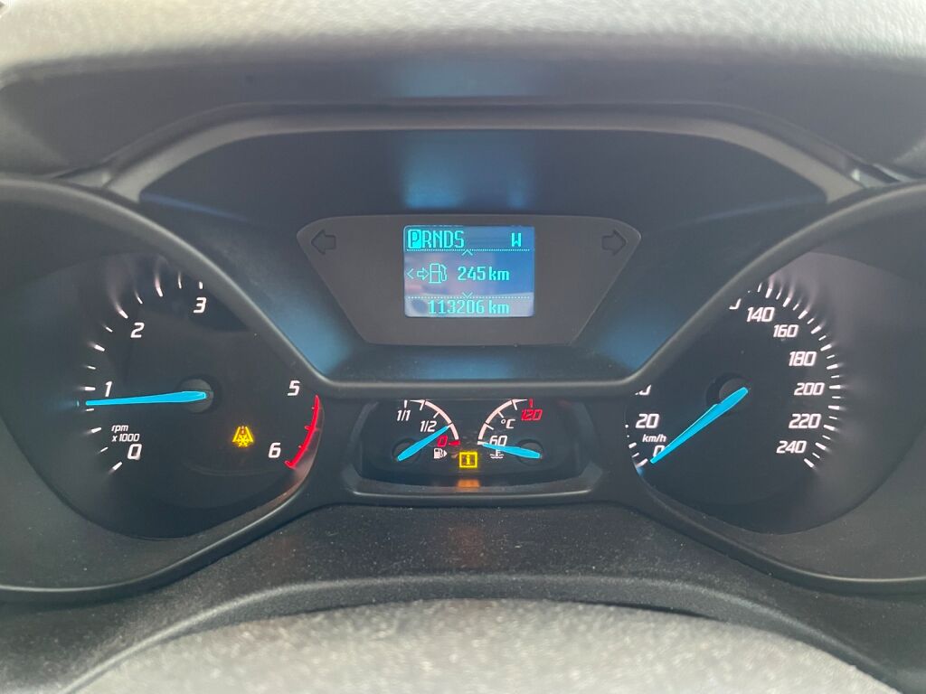 Ford Transit Connect 2017 Musta