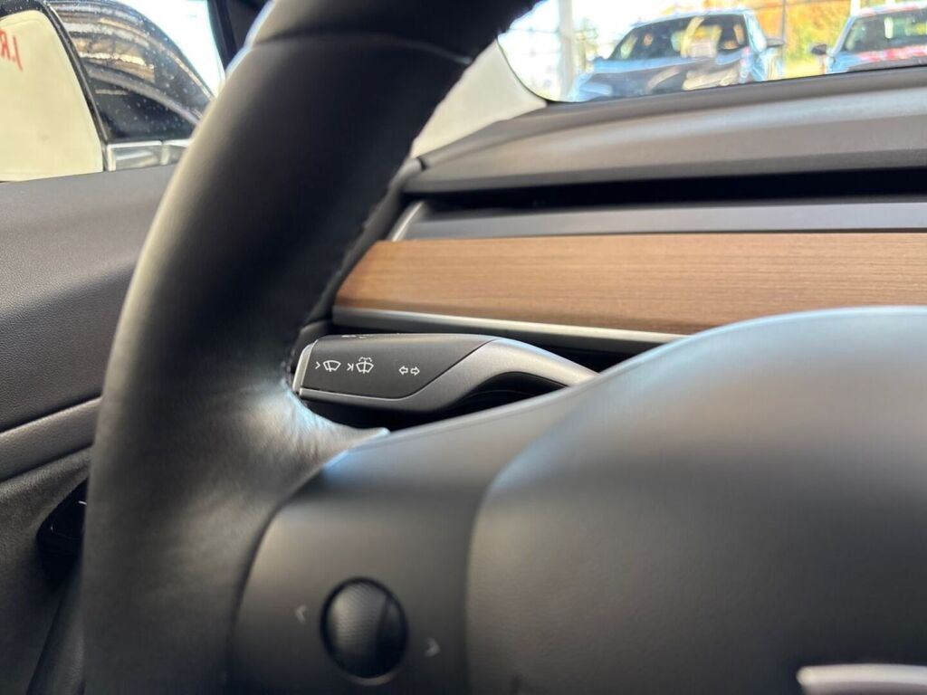 Tesla Model 3 2019 Musta