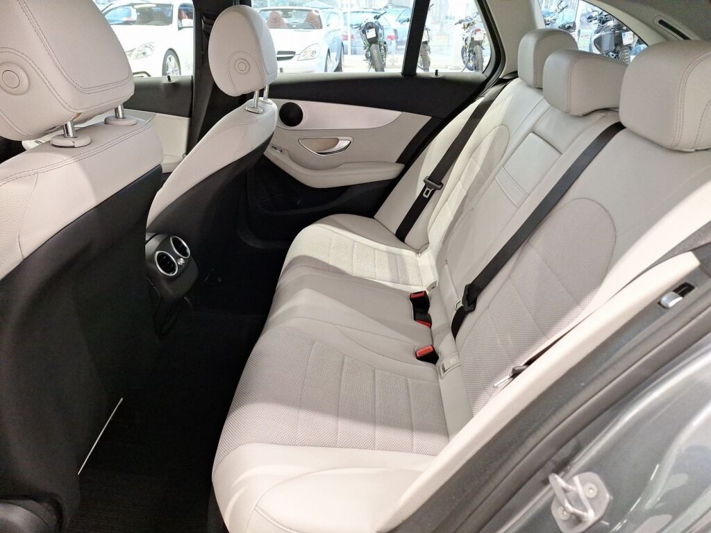 Mercedes-Benz C 2018 