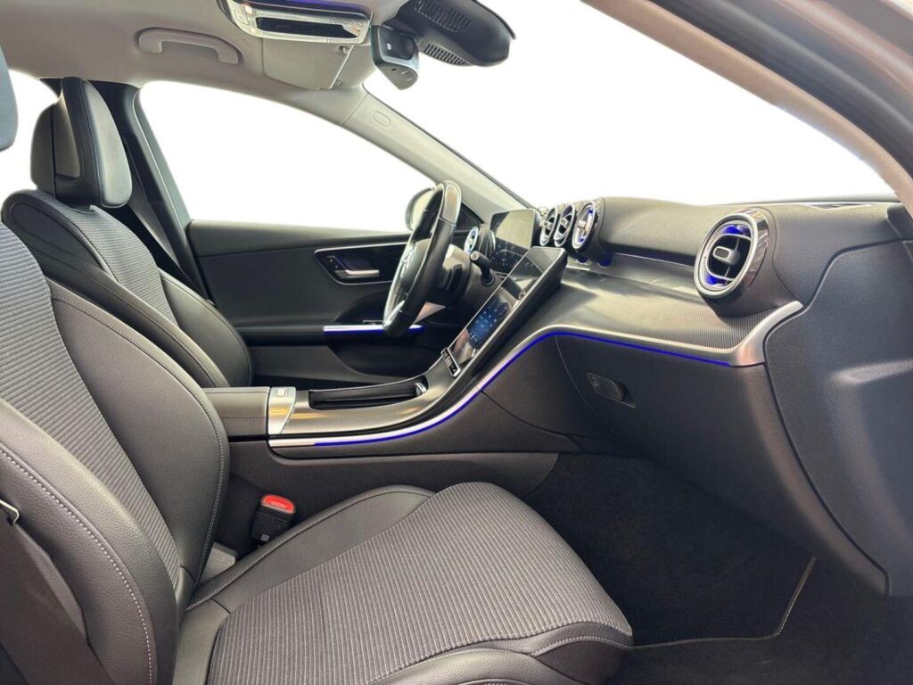 Mercedes-Benz C 2021 Harmaa