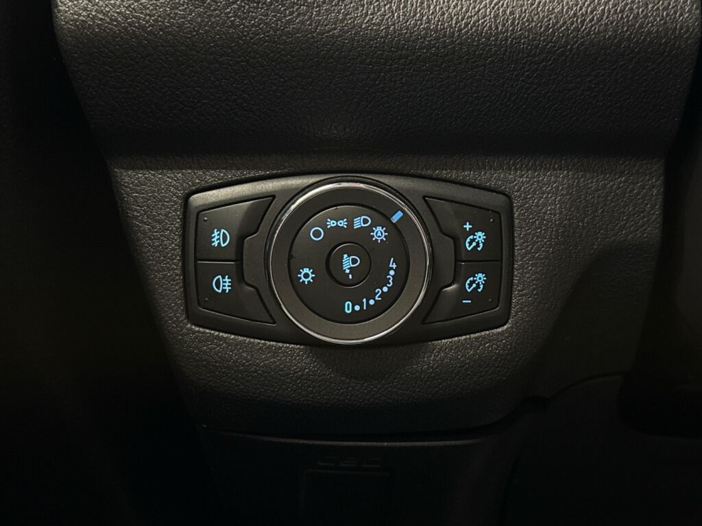 Ford Transit Courier 2021 Valkoinen