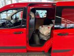 Ford Transit Courier 2022 Punainen