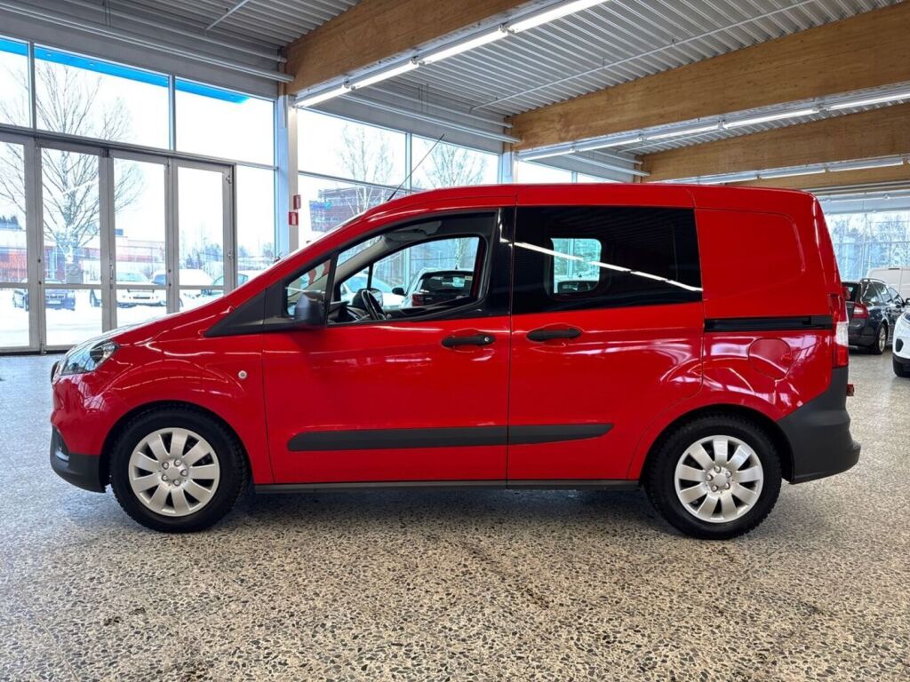 Ford Transit Courier 2022 Punainen