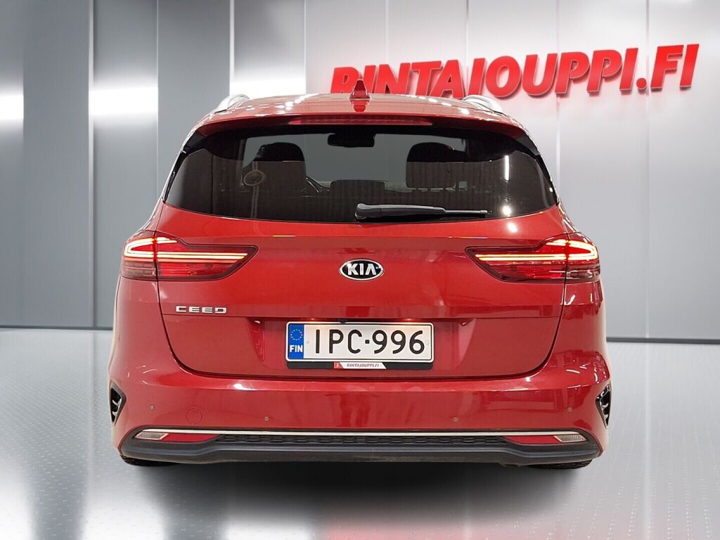 Kia Ceed 2021 Punainen