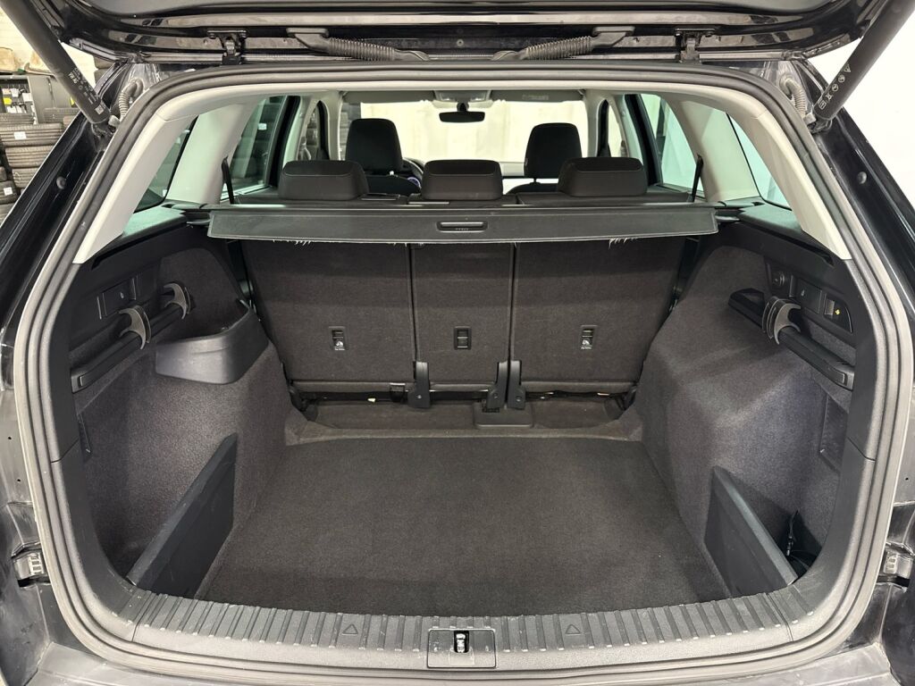 Skoda Kodiaq 2022 Musta