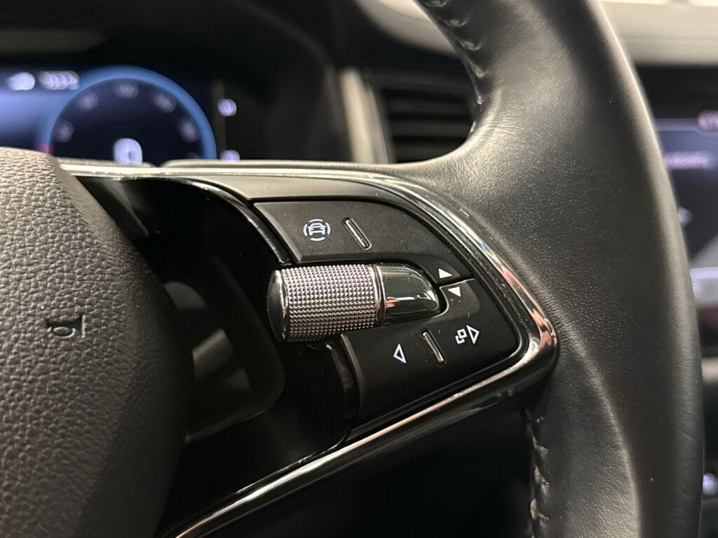 Skoda Kodiaq 2022 Musta