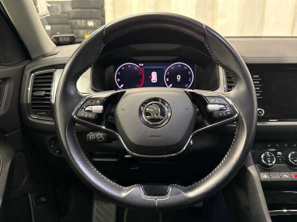 Skoda Kodiaq 2022 Musta