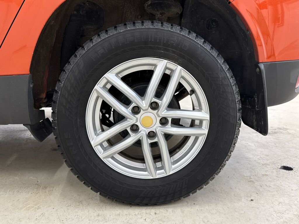 Dacia Duster 2022 Oranssi